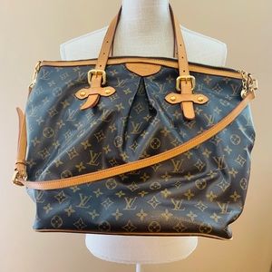 Louis Vuitton Palermo PM purse with strap
